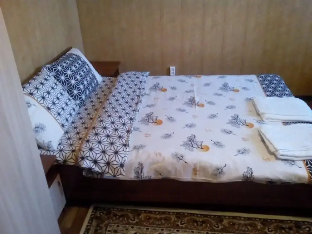Астана: Nursat Guest House