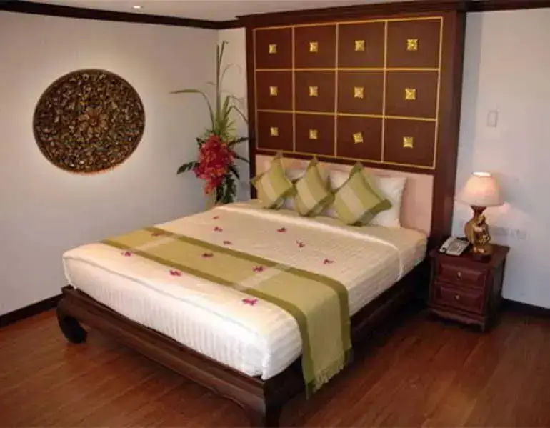 Паттайя: Nirvana Place Condo