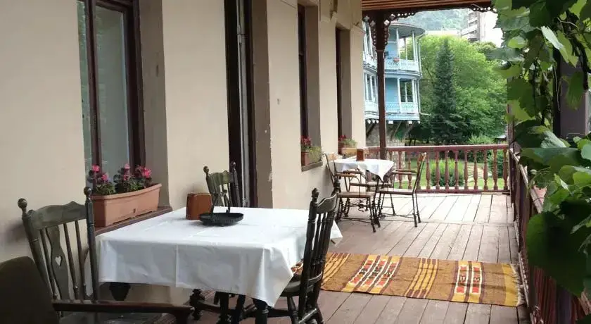 Тбилиси: Guest House Tiflisi