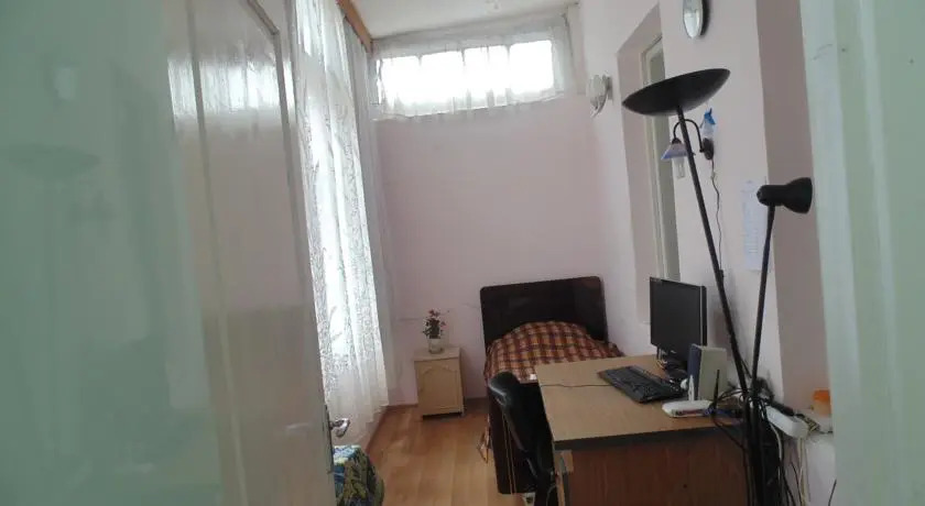 Тбилиси: 3 Room Home city center