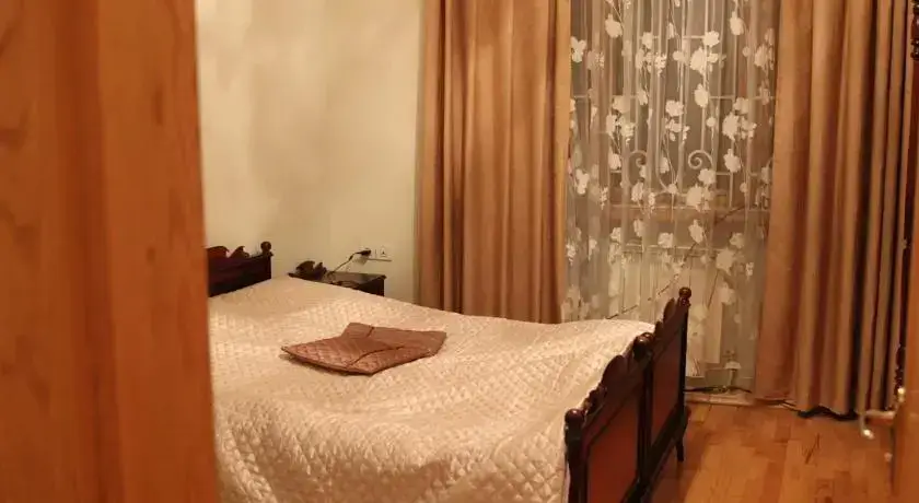 Кутаиси: Sunrise Guest House