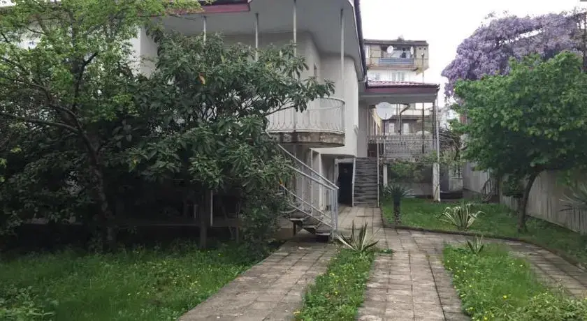 Кутаиси: Sunrise Guest House
