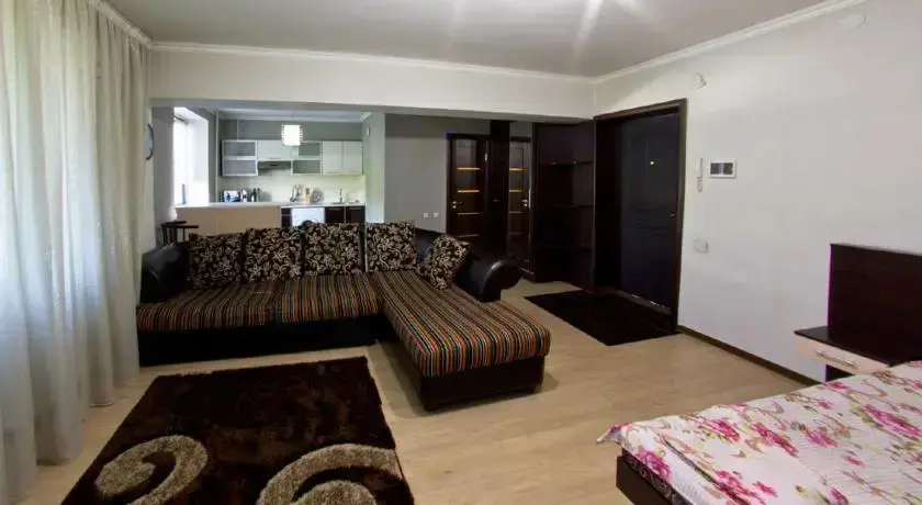 Алматы: Akv Appartments at Shevchenko 129