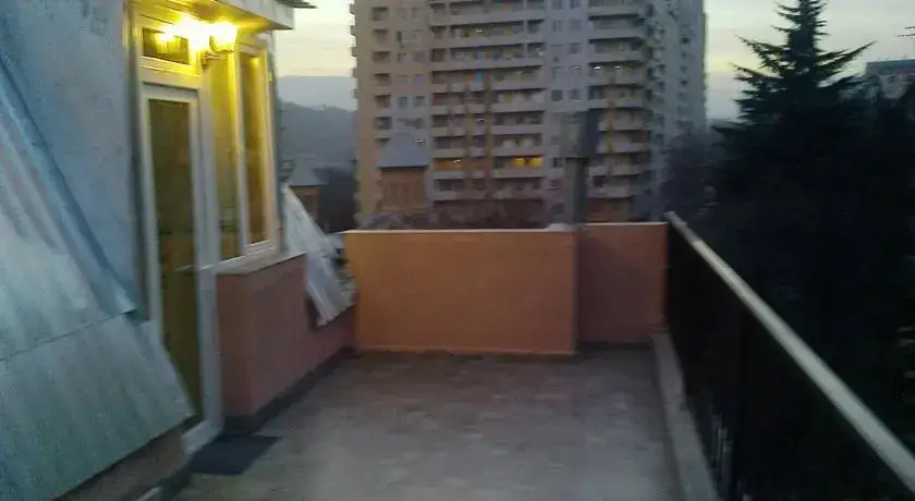 Тбилиси: Sdayetsya v arendu posutochno kvartira v tbilisi