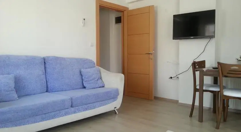 Канаккале: Cicekli Bahce Evleri