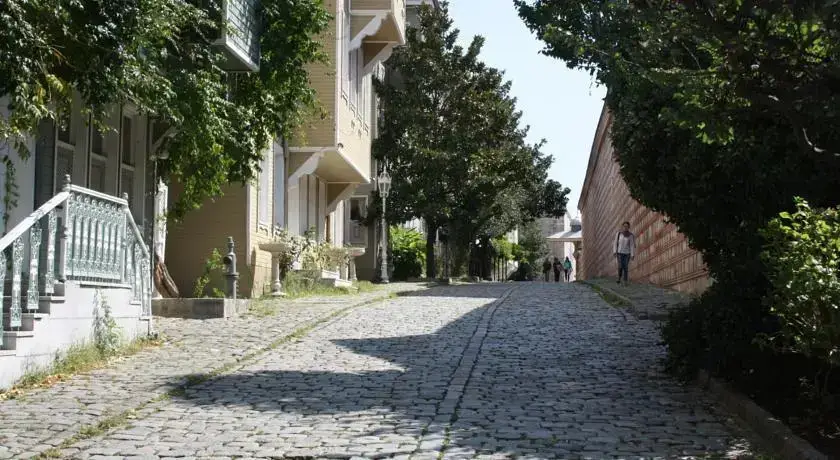 Стамбул: Coskun House Garden