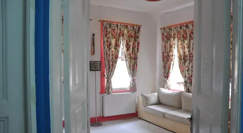 Стамбул: Mahmures House