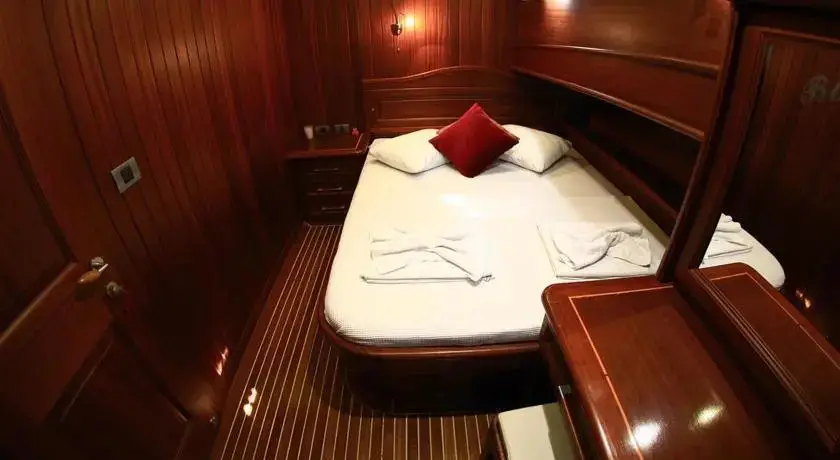 Бодрум: Blue Days Yatch