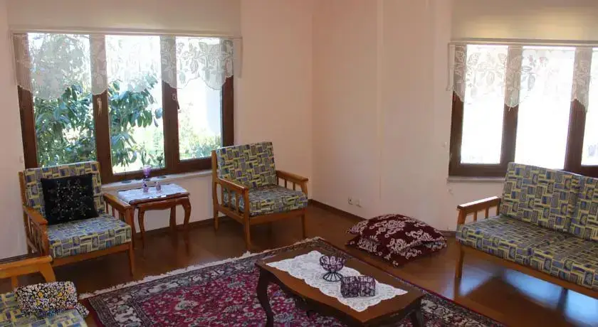 Трабзон: Kral Villa
