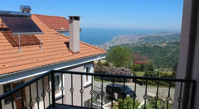 Трабзон: Kral Villa