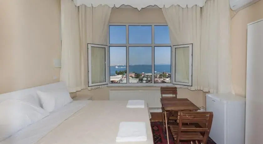 Стамбул: Rota 2nd Floor guesthouse