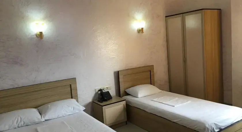 Батуми: Black Sea Pearl Hotel