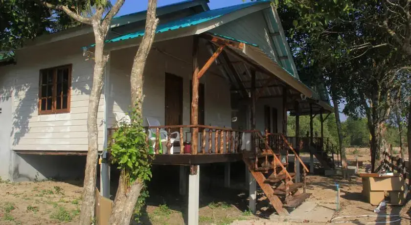Нуа-Клонг: Krabi Klongprasong Baantuen