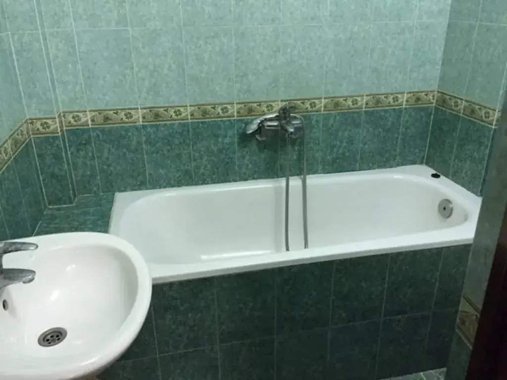 Hoa Binh Hotel Hue — фото 1
