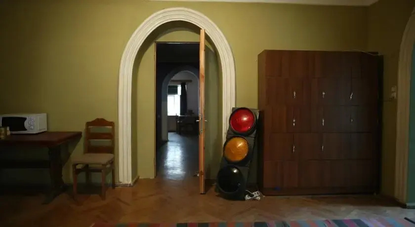 Тбилиси: Pomegranate Hostel