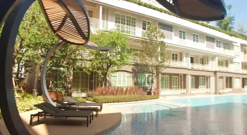 Хуахин: Pool Access at Autumn Hua Hin Resort