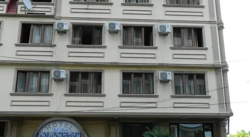 Батуми: Hotel Del Mare