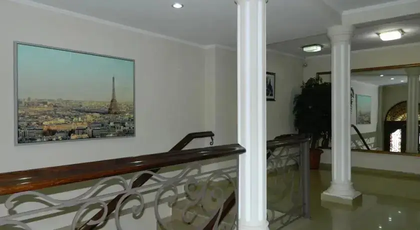 Батуми: Hotel Del Mare