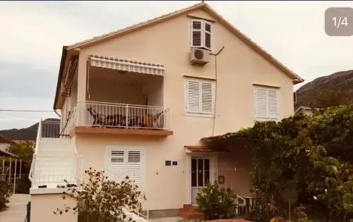 Тиват: GuestHouse Marina