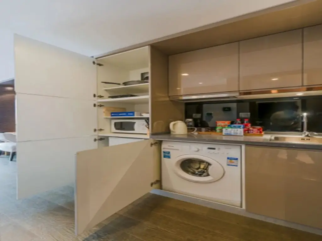 Циндао: Qingdao Yujia Apartment