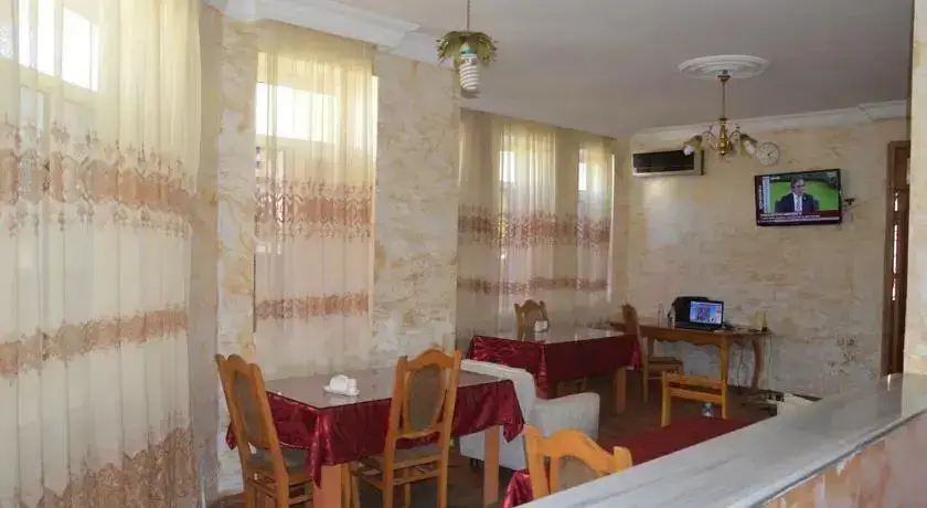 Батуми: Victoria Hotel