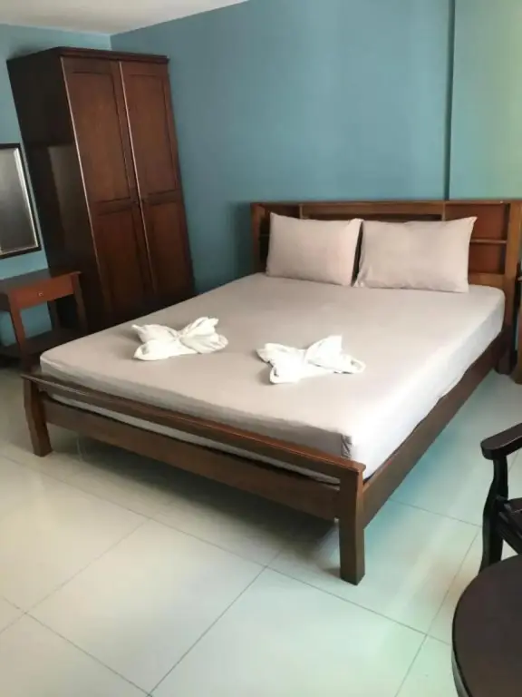 Кату: JT Guesthouse