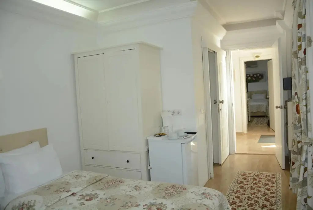 Дальян: Berg Hotel