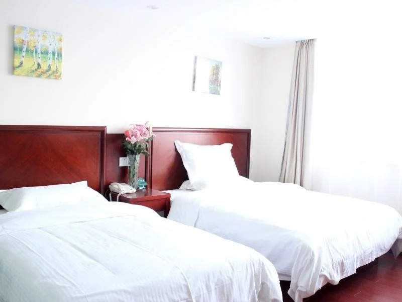 Наньчан: GreenTree Inn Jiangxi Nanchang Donghu District Bayi Square Dieshan Road Express Hotel