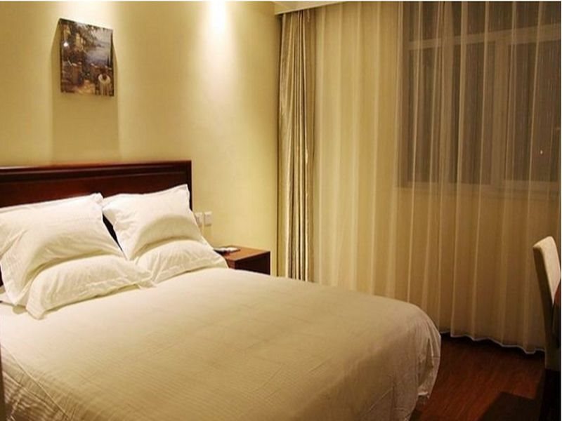 Пекин: GreenTree Inn Beijing Chaoyang District Xizhihe Coking Plant Subway Station Express Hotel