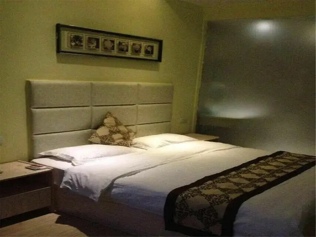 Цзюцзян: Qicai Express Hotel