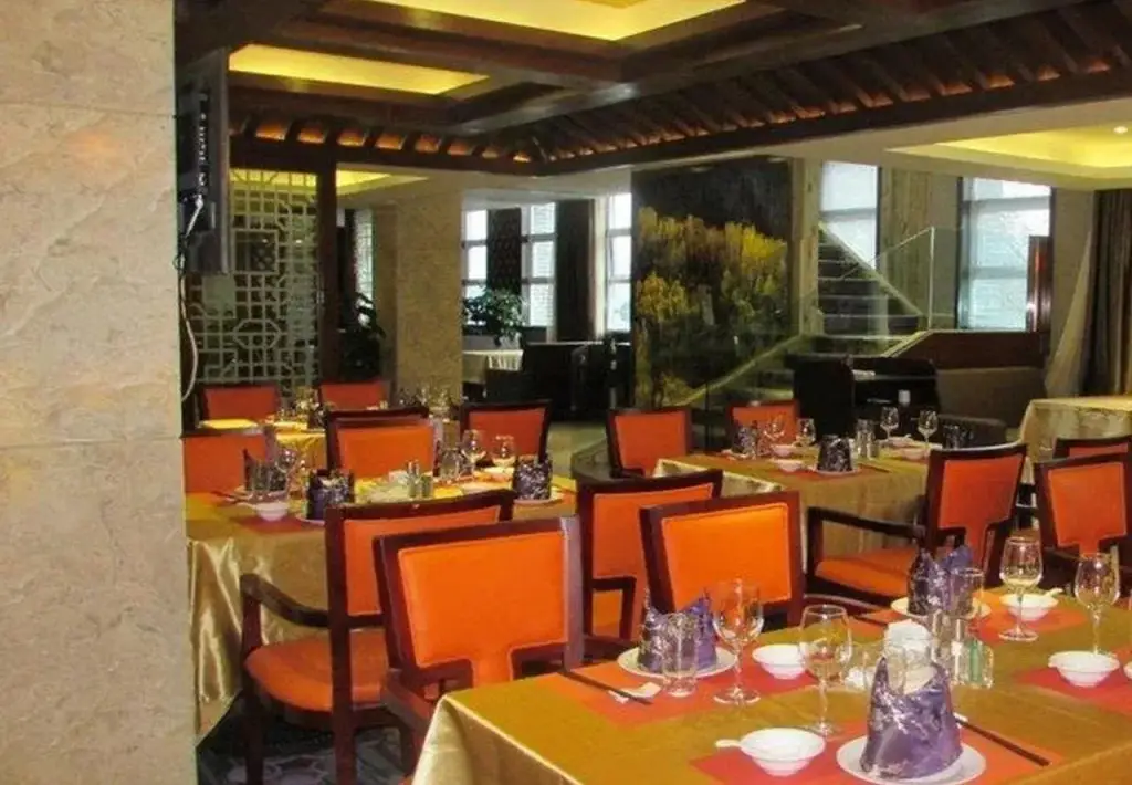 Чэнду: Liwan Holiday Hotel