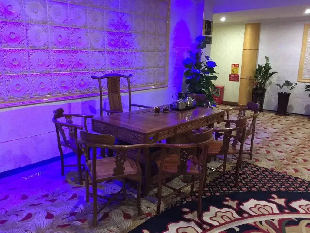 Чжухай: Elan Hotel Zhuhai Jilin University Haibin Yuchang