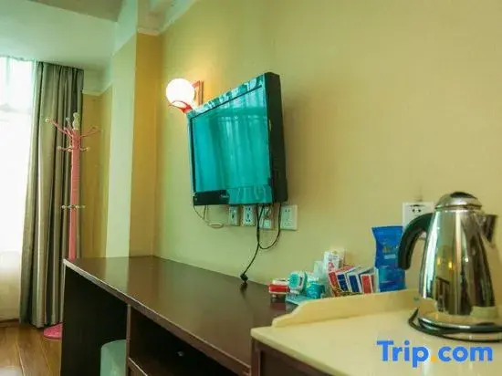 Куньмин: Zhenan Business Hotel