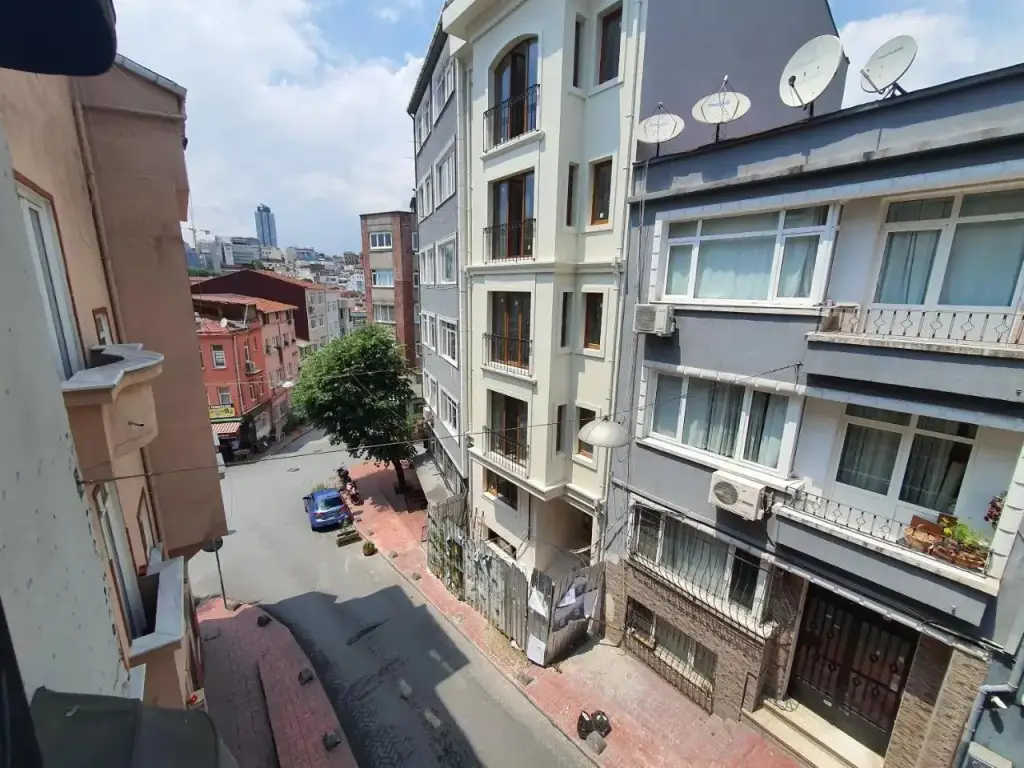 Cihangir Taksim — фото 1