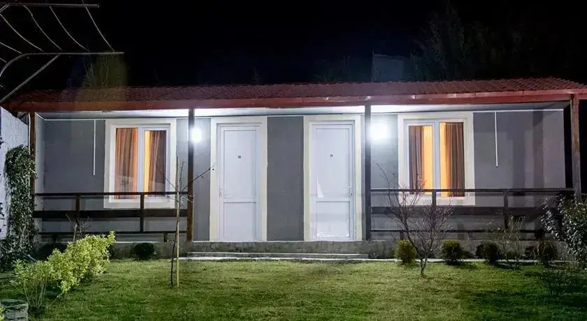 Hotel Hilltop — фото 1