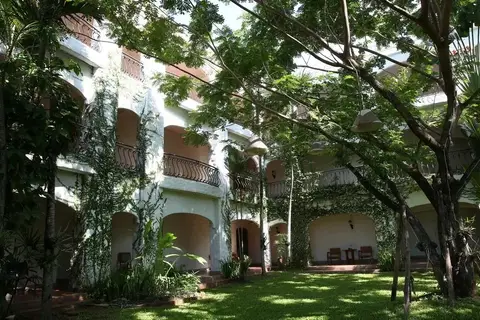 Palm Spring Lodge & City Resort — фото 1