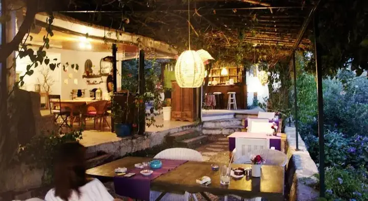Гюмюшлюк: Dokuzceyrek Hotel