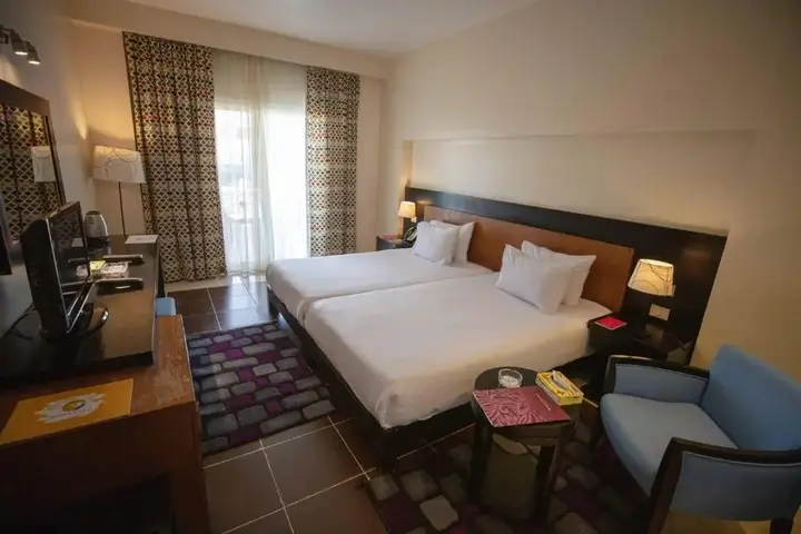 Айн-Сохна: Mousa Coast Resort Cairo Beach