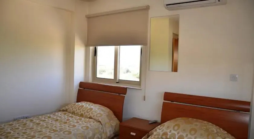 Паралимни: Theodora Sea View Villas