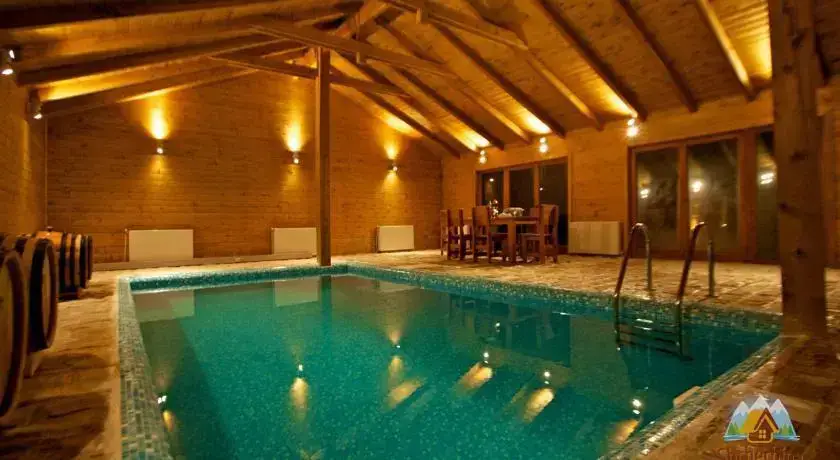 Колашин: Chalets Shcherbina