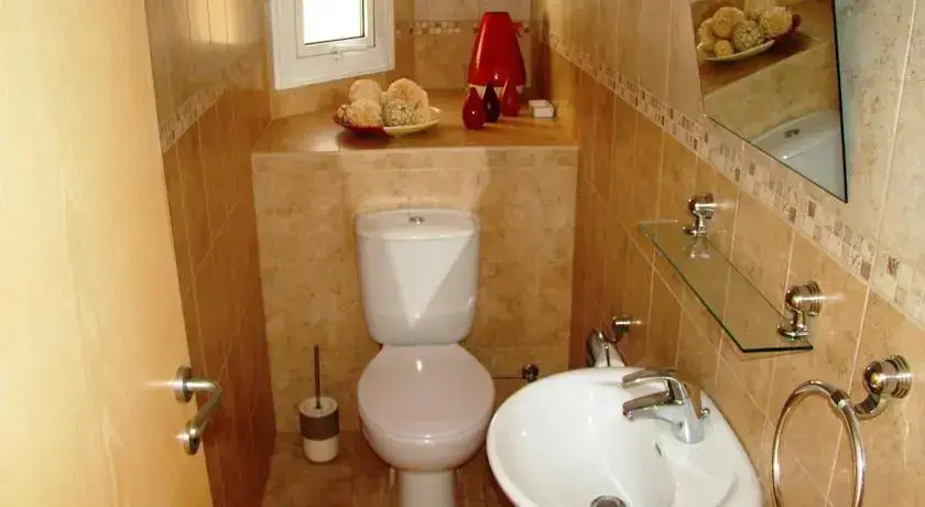 Протарас: Blue River Royal House