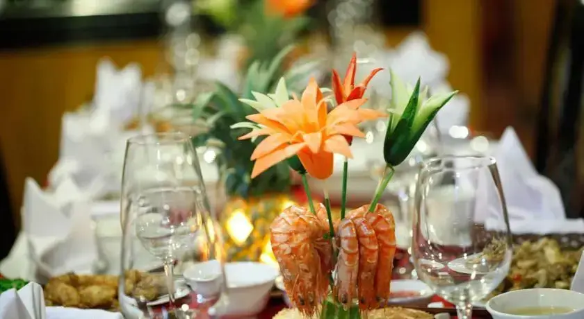 Халонг: Alova Gold Cruises Ha Long