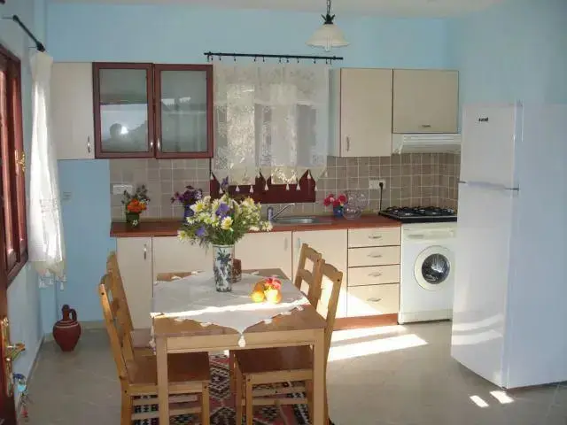 Датча: Avlana House