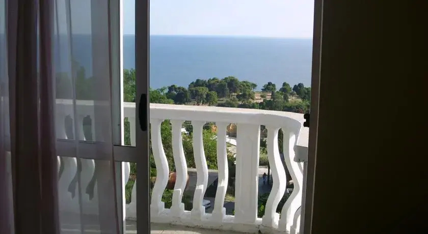 Ульцинь: Apartments Adriatik