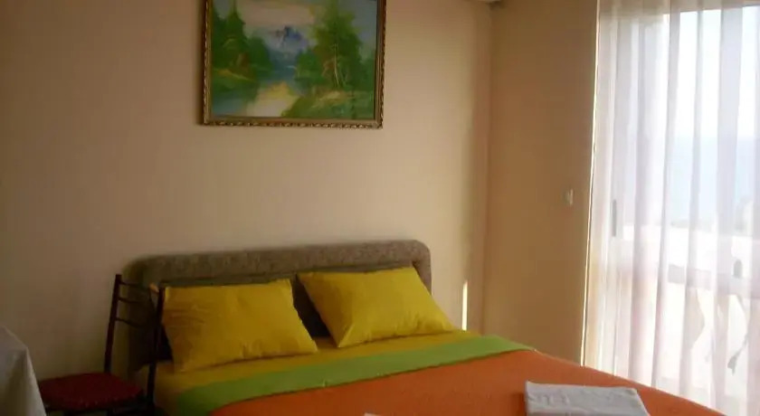 Ульцинь: Apartments Adriatik