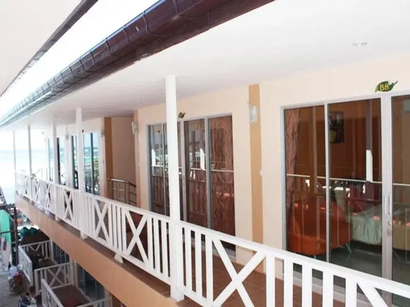 Ко-Лан: Barberry Beach Resort