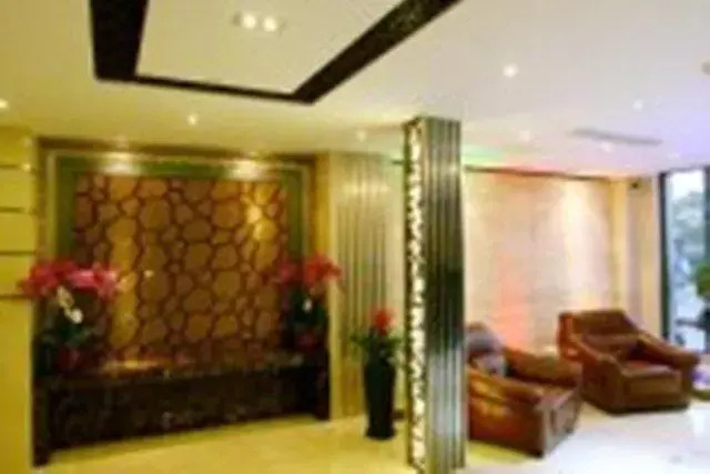 Шанхай: Lovebird Business Hotel