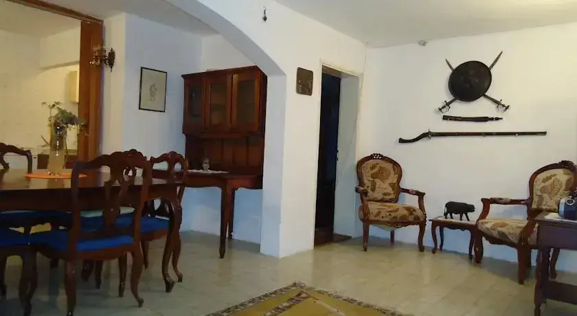 Бечичи: Apartments Knežević