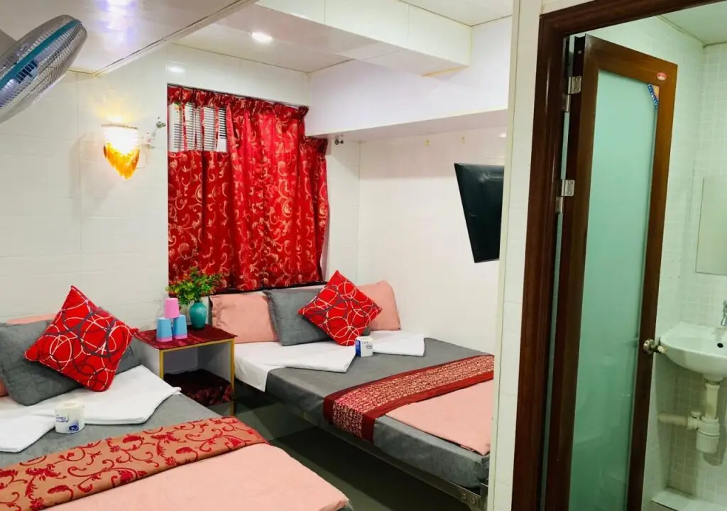 Гонконг: Dipty Guesthouse