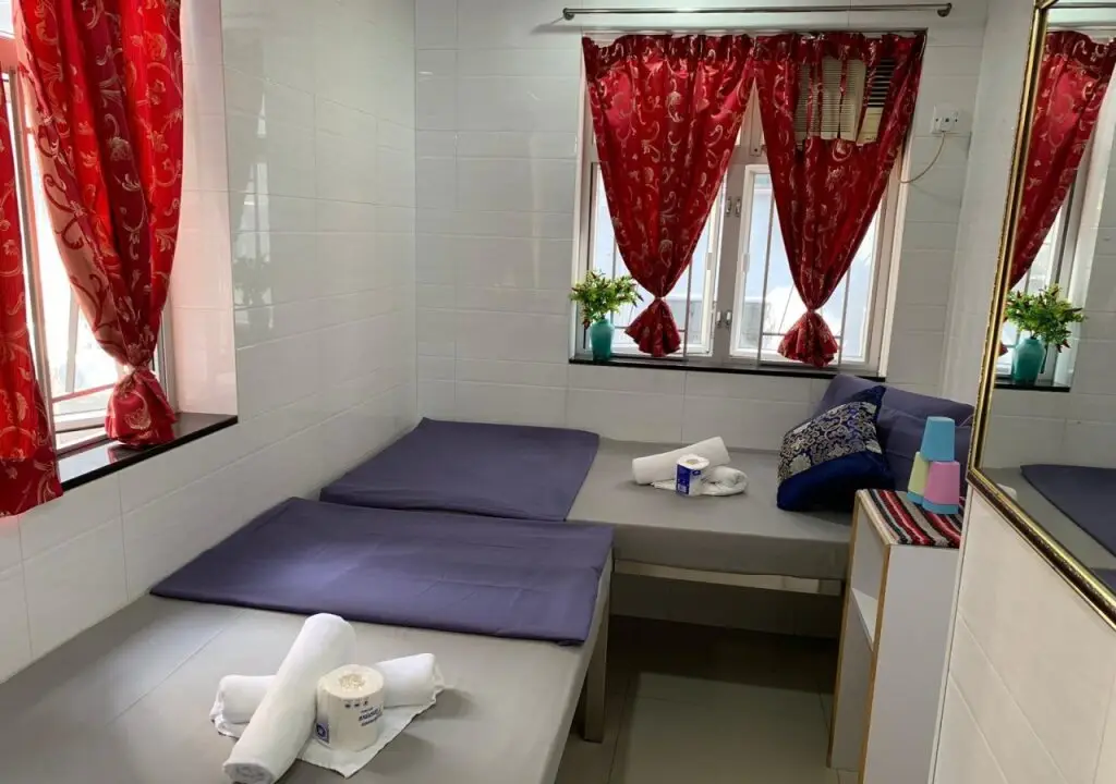 Гонконг: Dipty Guesthouse